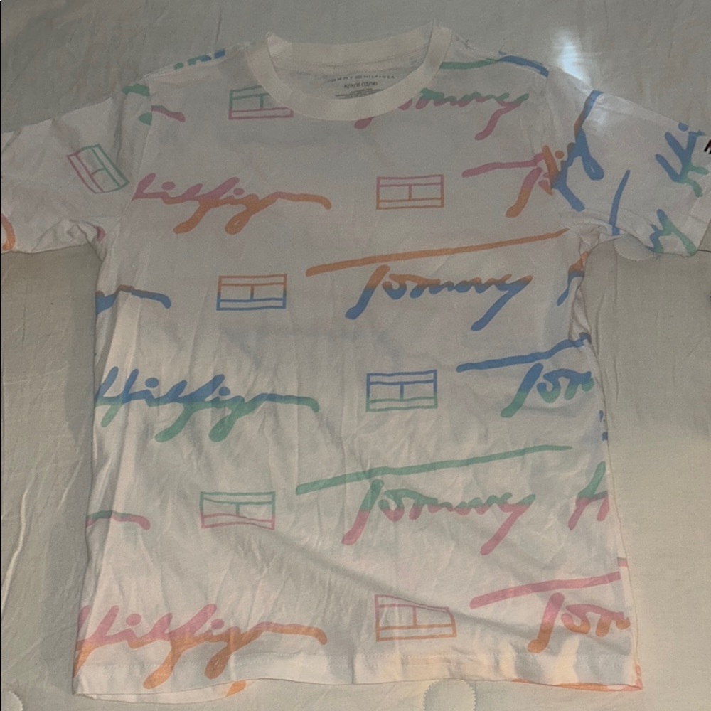 Kids Size 12-14 Tommy Hilfiger White and Pink Short Sleeve Tee